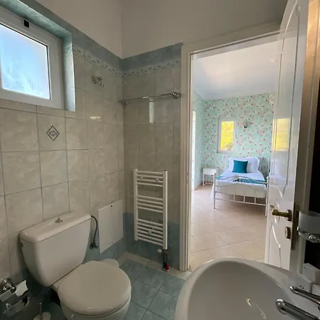 Kaminia Rose Private Pool & Jacuzzi Villa Ratzaklion