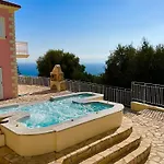 ヴィラ Kaminia Rose Private Pool & Jacuzzi *