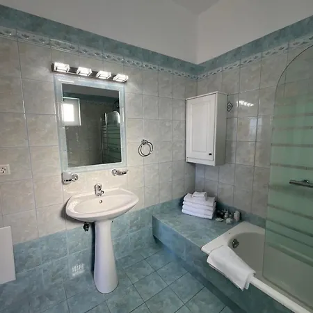 Kaminia Rose Private Pool&jacuzzi Villa